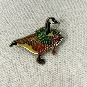 Schmid‎ Vintage Christmas Goose Brooch Pin 1984 Dated Signed Wreath Holiday